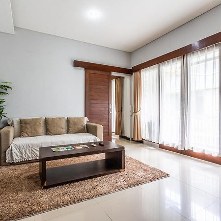 Casa Dasa Legian Εξωτερικό φωτογραφία